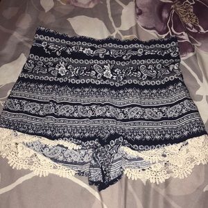 Loose fitting patterned shorts